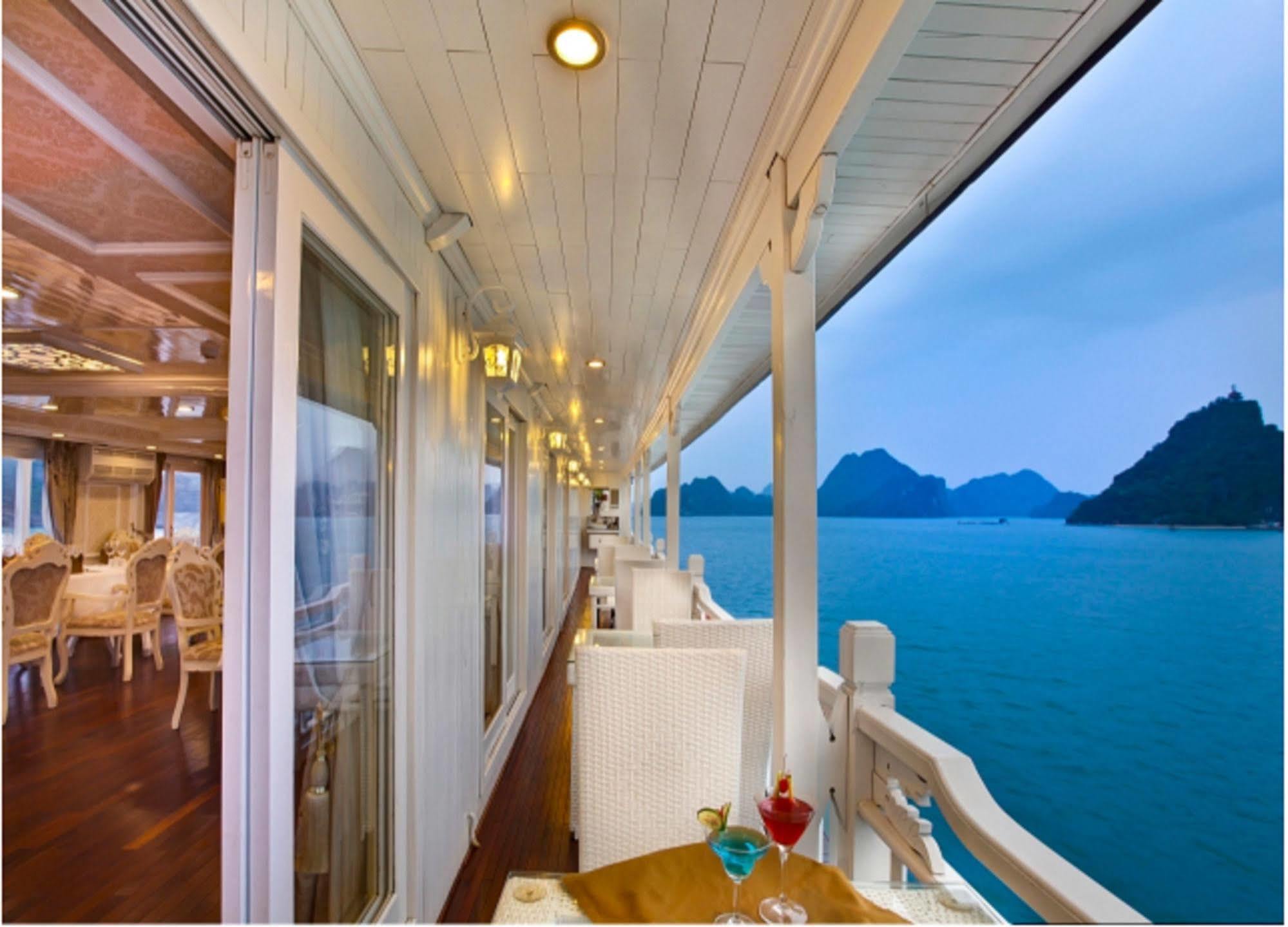 Signature Halong Cruise Ha Long Exteriör bild