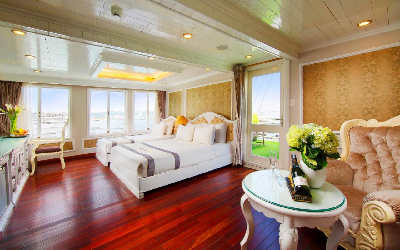 Signature Halong Cruise Ha Long Exteriör bild