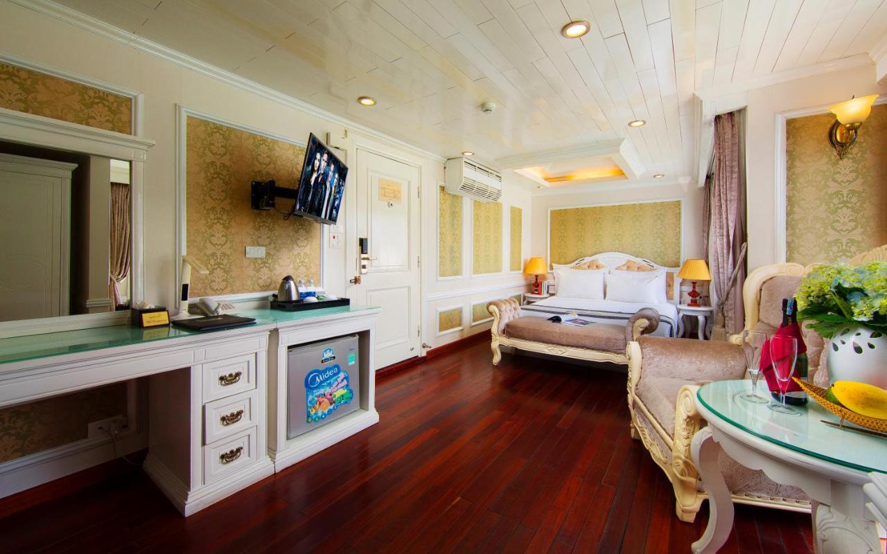 Signature Halong Cruise Ha Long Exteriör bild